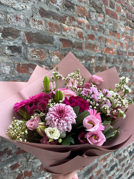 Pembe Çiçek Buketi